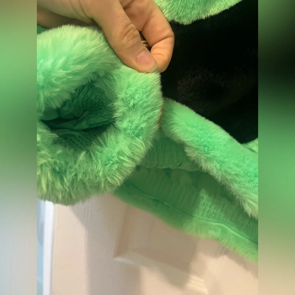 Nike Faux Fur Green Fuzzy Jacket with Black Swoosh - Picture 3 of 6